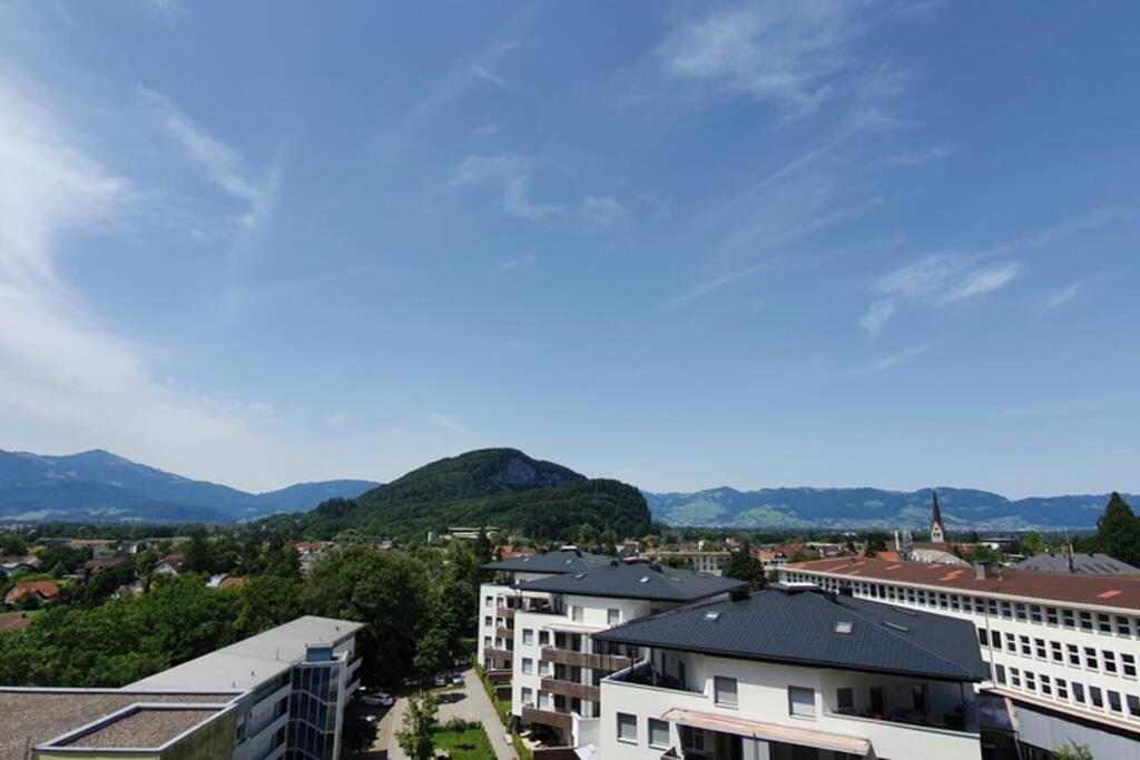 Bird'S Eye View 75 - 8Th Floor 3Br Apt. 100M2 거치즈 외부 사진